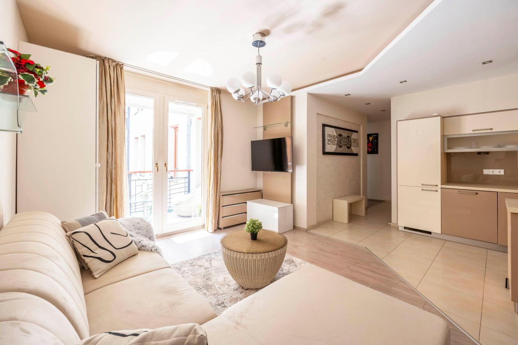 Exclusive Central Suite With Balcony By Prestige Homes Budapest Exterior foto