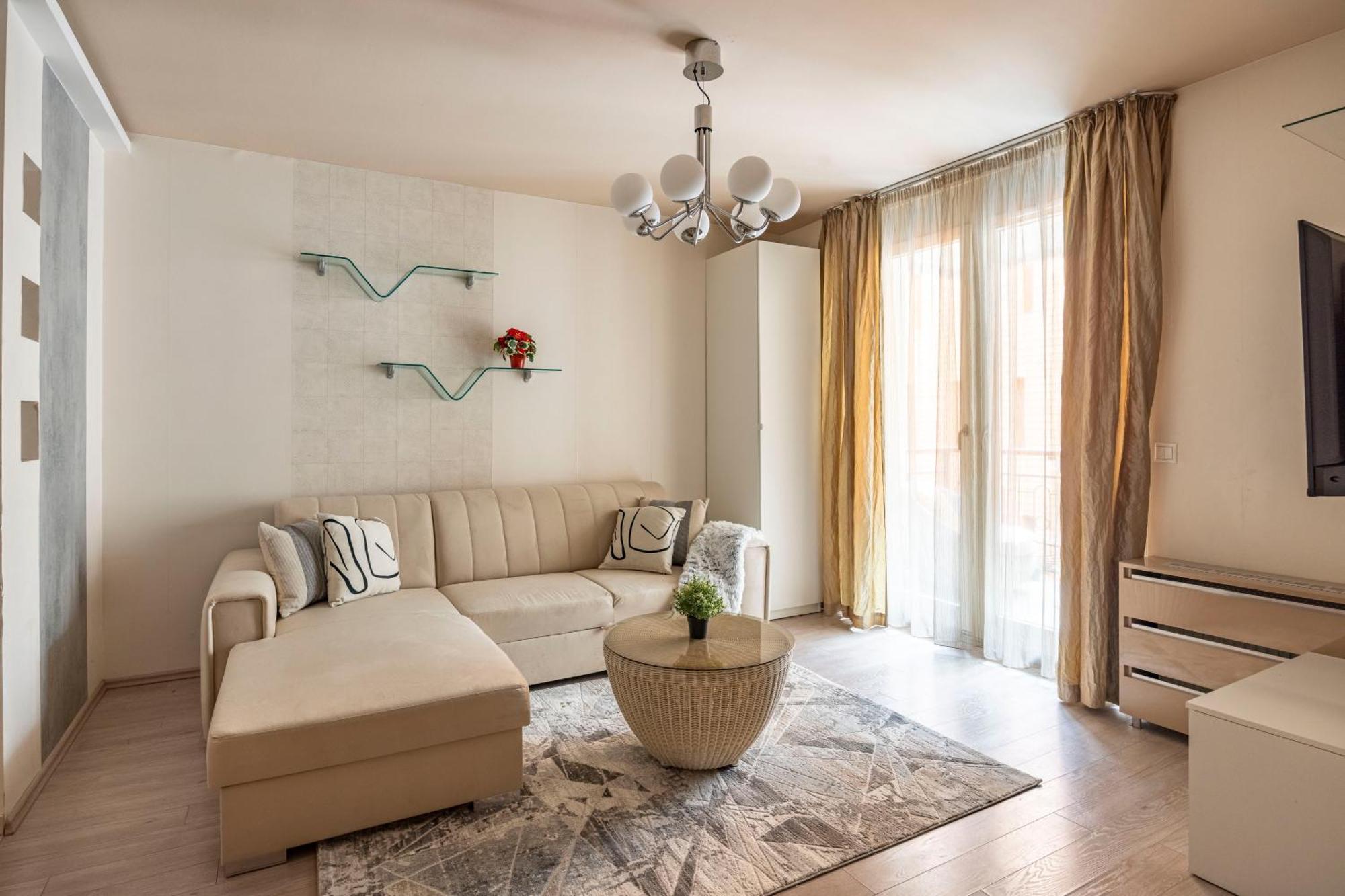 Exclusive Central Suite With Balcony By Prestige Homes Budapest Exterior foto
